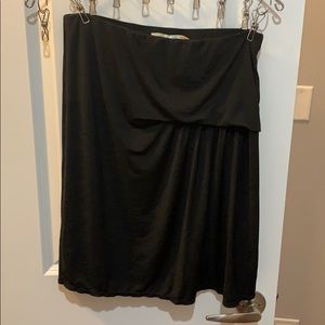 Leon Max black skirt-last chance $5!